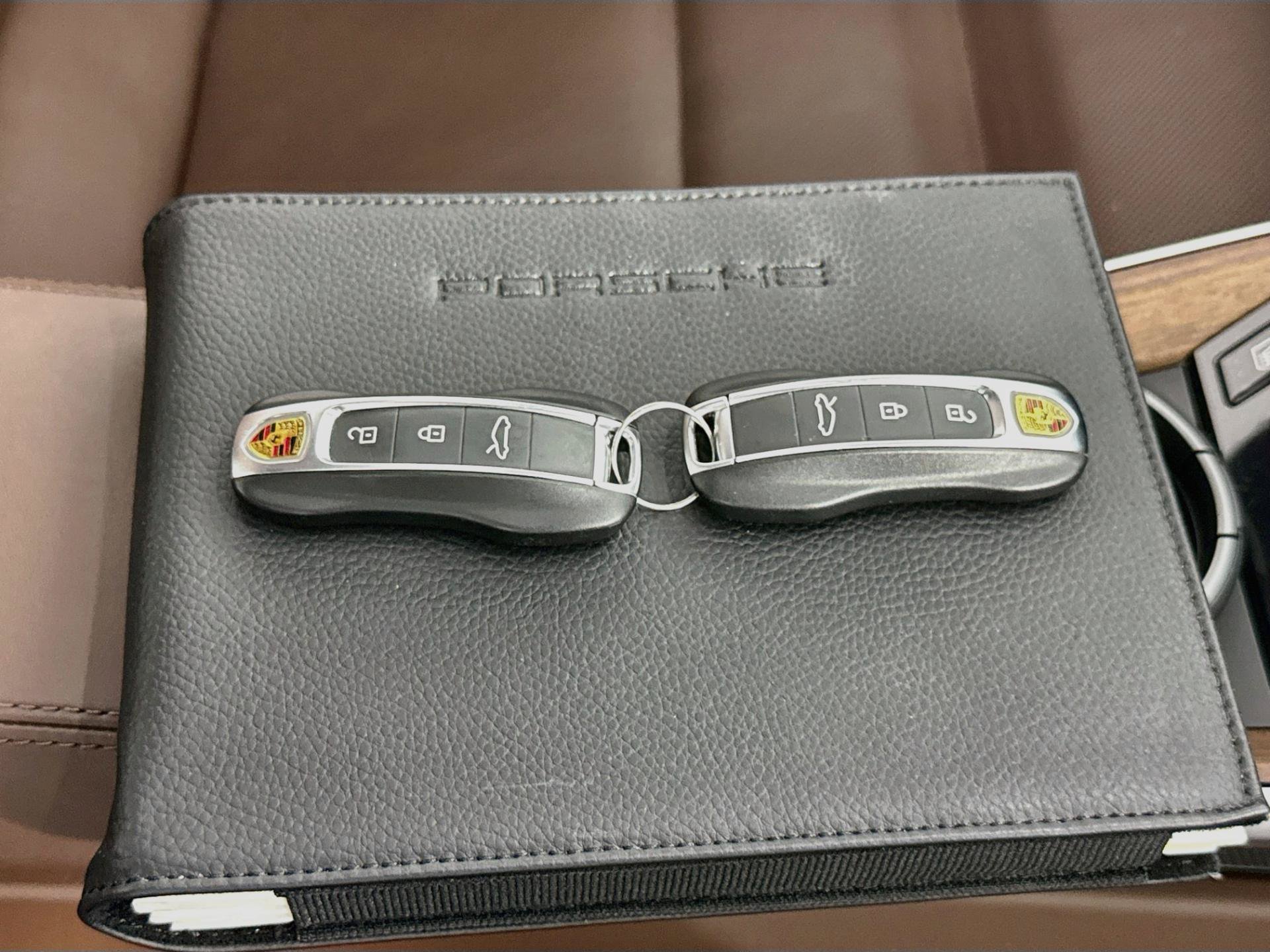 Used 2021 Porsche 911 Turbo S AWD/4WD image 69