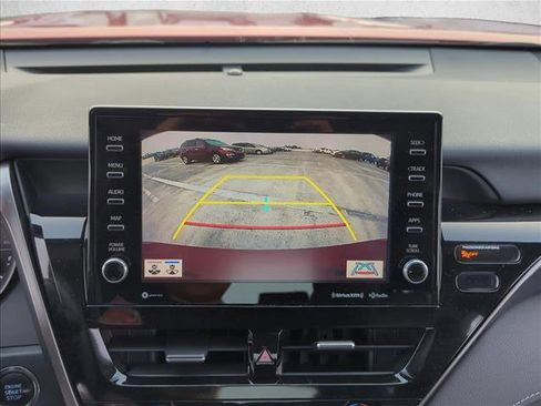 Used 2021 Toyota Camry SE w/ Audio Upgrade Package image 18