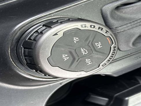 Certified 2022 Ford Bronco Wildtrak AWD/4WD image 45