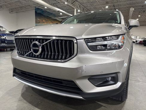 Used 2020 Volvo XC40 T4 Inscription image 26