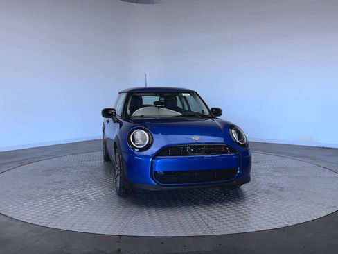 New 2026 MINI Cooper S FWD image 3