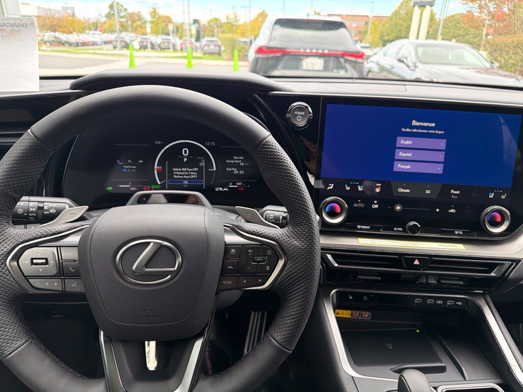 Certified 2026 Lexus TX 500h AWD w/ Technology Package image 29