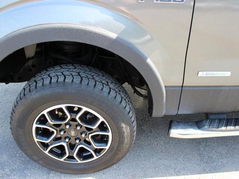 Used 2014 Ford F150 XLT w/ Equipment Group 302A Luxury AWD/4WD image 4