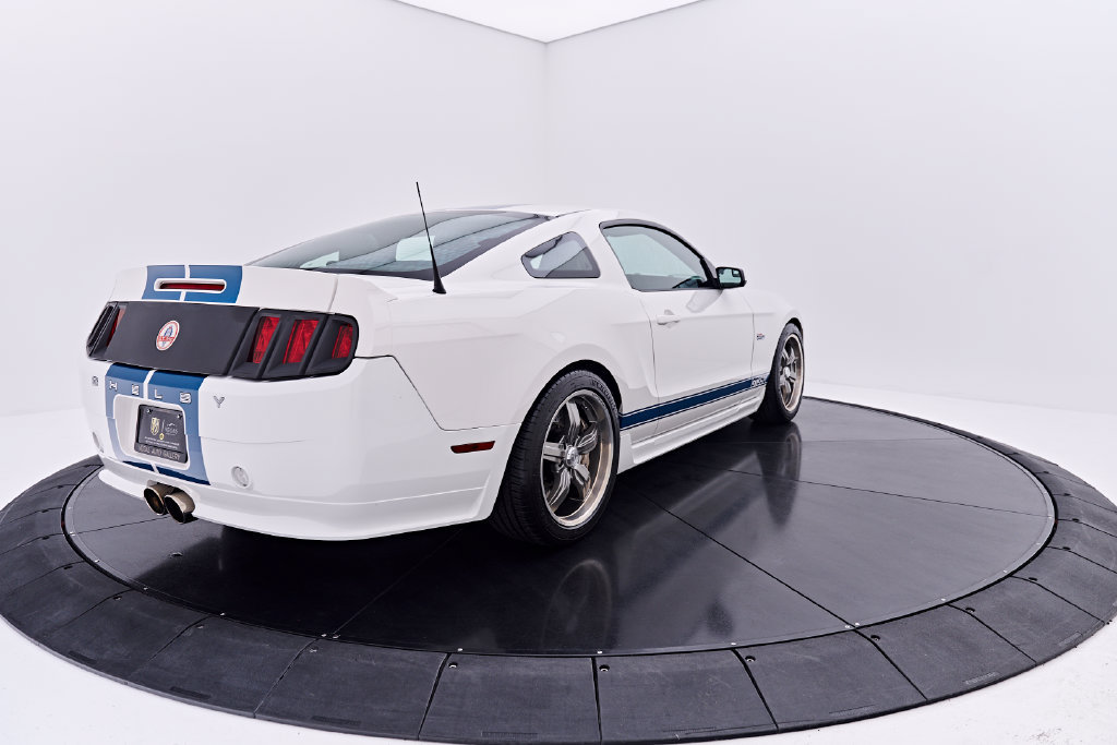 Used 2011 Ford Mustang GT Premium w/ Electronics Pkg RWD image 15