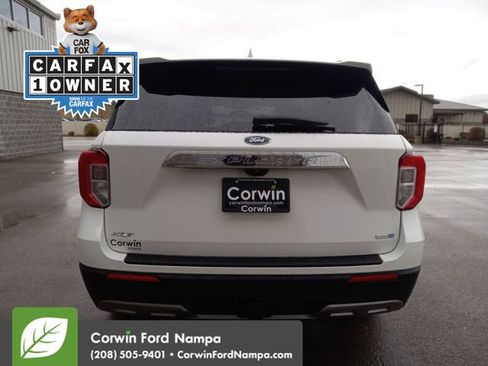 Used 2020 Ford Explorer XLT w/ Equipment Group 202A image 4