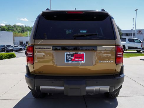 Certified 2024 Toyota Land Cruiser AWD/4WD image 7