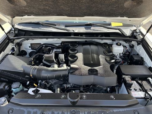 Certified 2023 Toyota 4Runner Limited AWD/4WD image 12