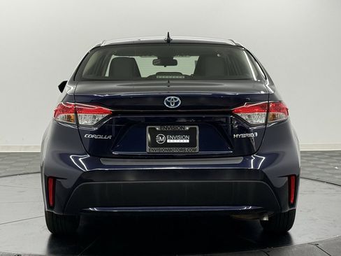 Used 2022 Toyota Corolla LE w/ Carpet Mat Package (TMS) image 8