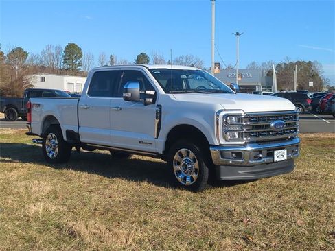 Used 2024 Ford F250 Lariat w/ Lariat Ultimate Package image 15