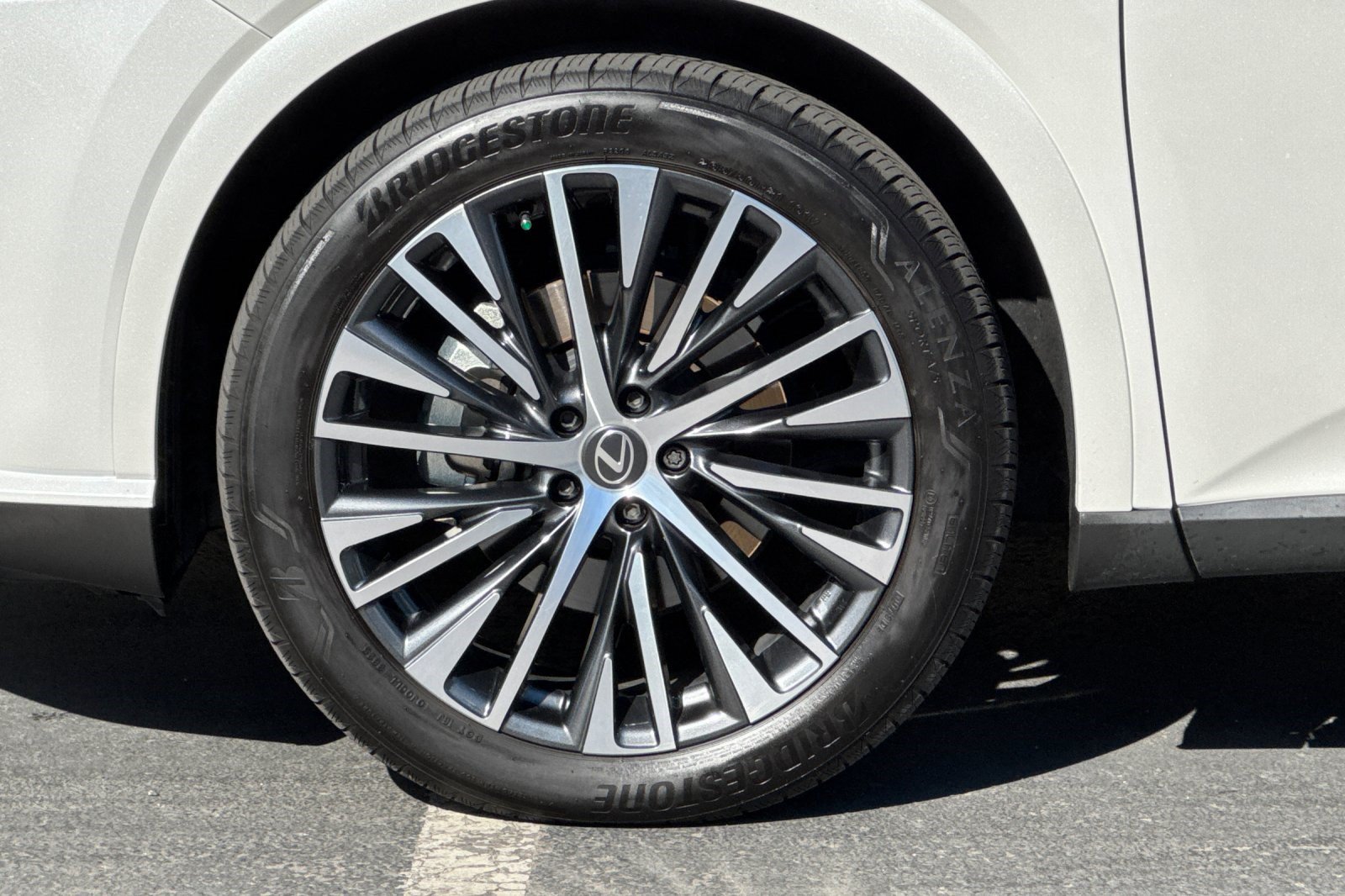 Certified 2026 Lexus RX 350 Premium Plus w/ Accessory Package (Z1) FWD image 37