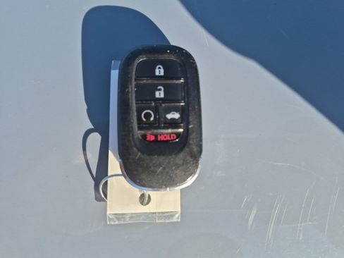 Used 2024 Honda Civic Sport image 25