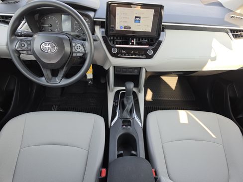 Certified 2025 Toyota Corolla Cross L image 8