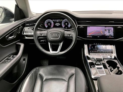 Used 2023 Audi Q8 Premium Plus w/ Premium Plus Package image 5