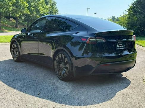 Used 2022 Tesla Model Y Performance AWD/4WD image 4