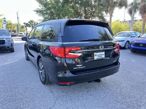 Used 2024 Honda Odyssey Touring image 4