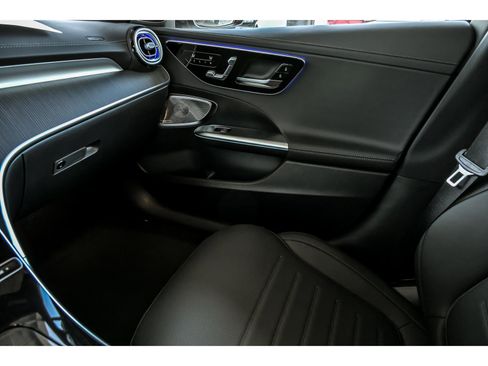 Certified 2026 Mercedes-Benz C 300 4MATIC Sedan image 20