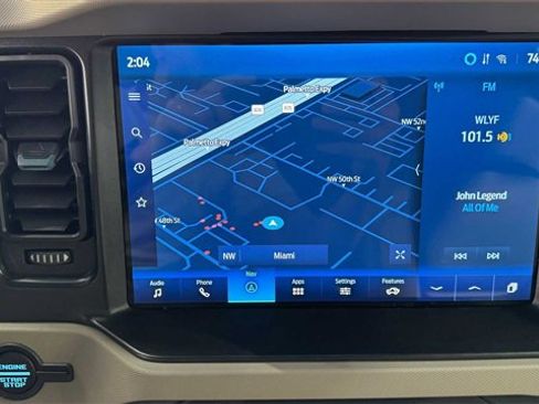 Used 2021 Ford Bronco Wildtrak image 32