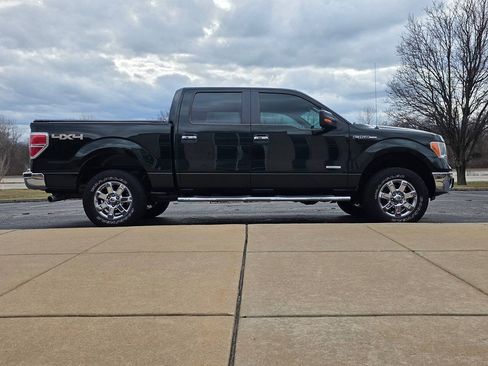 Used 2014 Ford F150 XLT w/ XLT Chrome Package AWD/4WD image 8