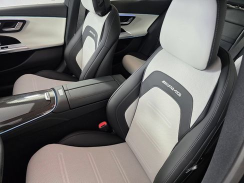 New 2026 Mercedes-Benz E 53 AMG e 4MATIC Sedan image 8