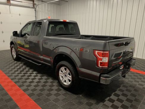 Used 2020 Ford F150 XLT image 2