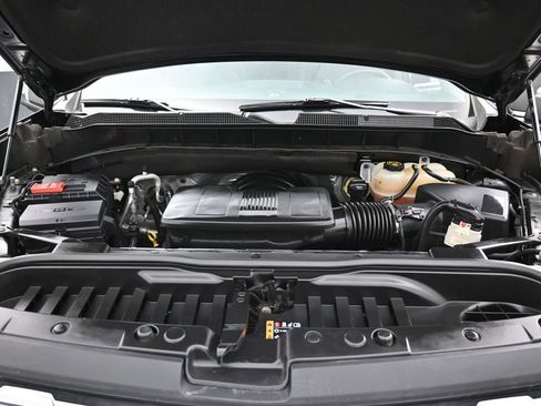 Used 2022 Chevrolet Silverado 1500 LTZ image 12