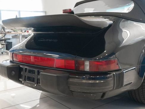 Used 1989 Porsche 911 Carrera RWD image 7