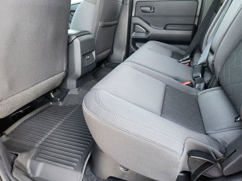 New 2026 Nissan Frontier SV w/ Tow Package AWD/4WD image 20