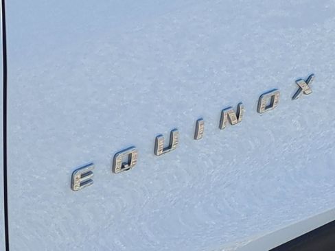 Used 2024 Chevrolet Equinox LT w/ LPO, Floor Liner Package FWD image 30