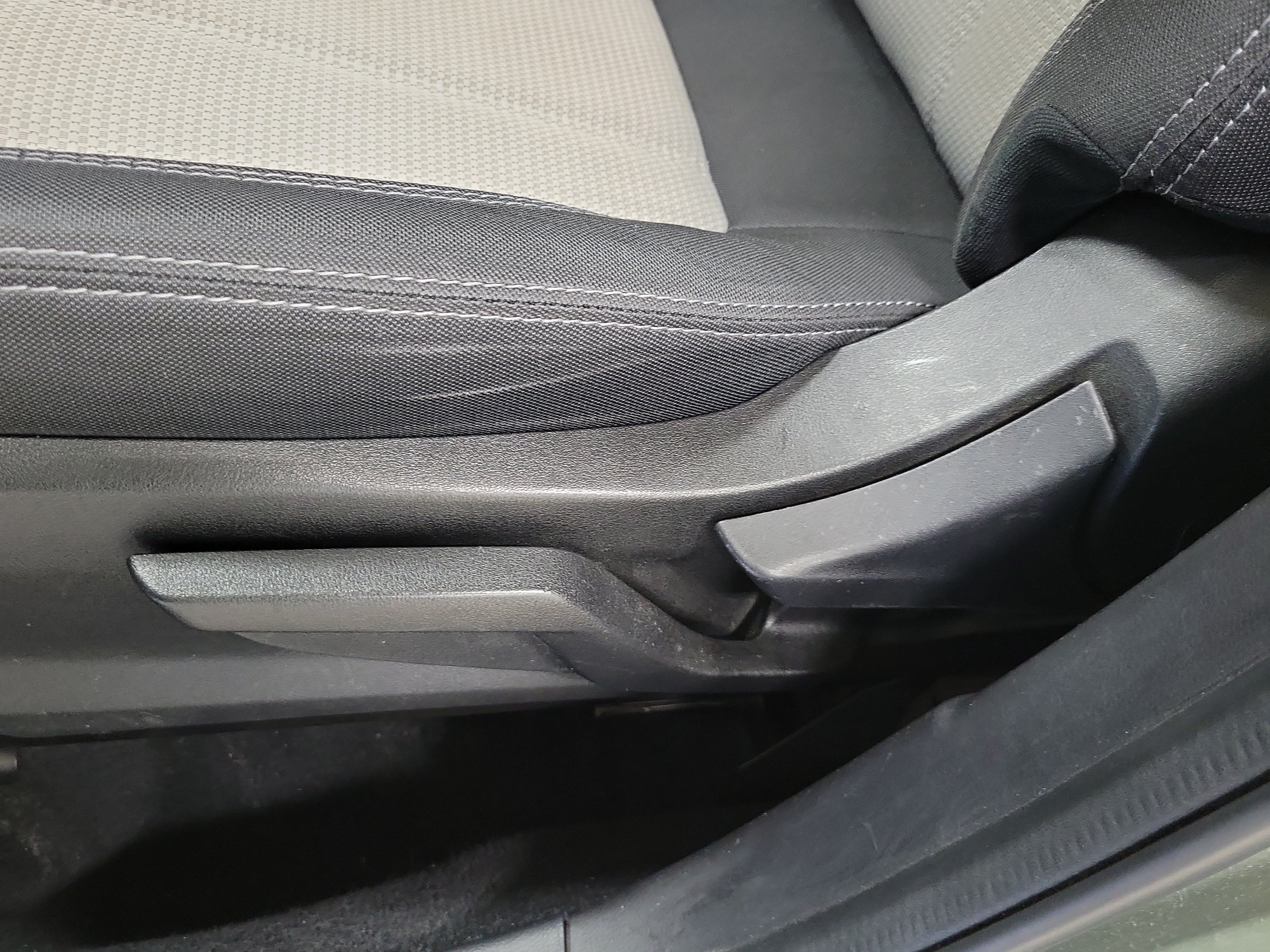 Used 2019 Subaru Forester w/ Popular Package #1 AWD/4WD image 21