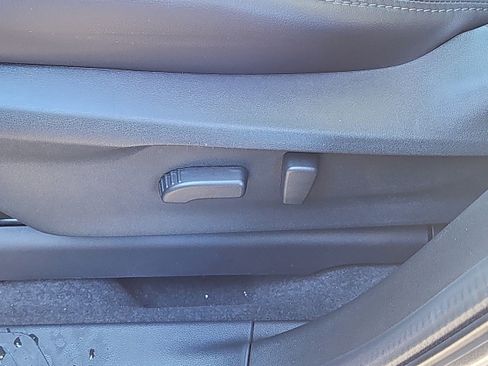 New 2026 Subaru Ascent Premium image 13