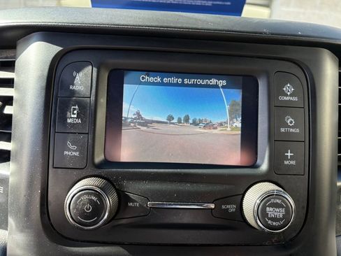 Used 2022 RAM 5500 Tradesman w/ Chrome Appearance Group image 18