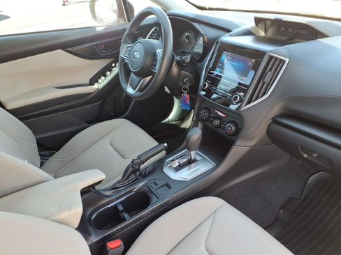Used 2019 Subaru Impreza 2.0i w/ Eyesight image 10