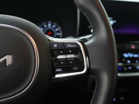 Used 2022 Kia Sorento S AWD/4WD image 26