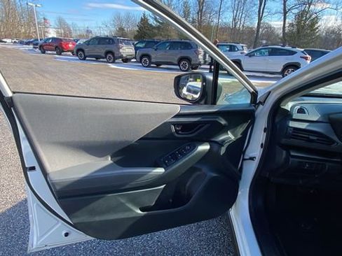 Certified 2024 Subaru Crosstrek 2.0i Premium image 17