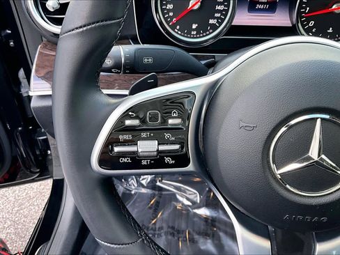 Used 2019 Mercedes-Benz E 300 w/ Premium 1 Package image 22