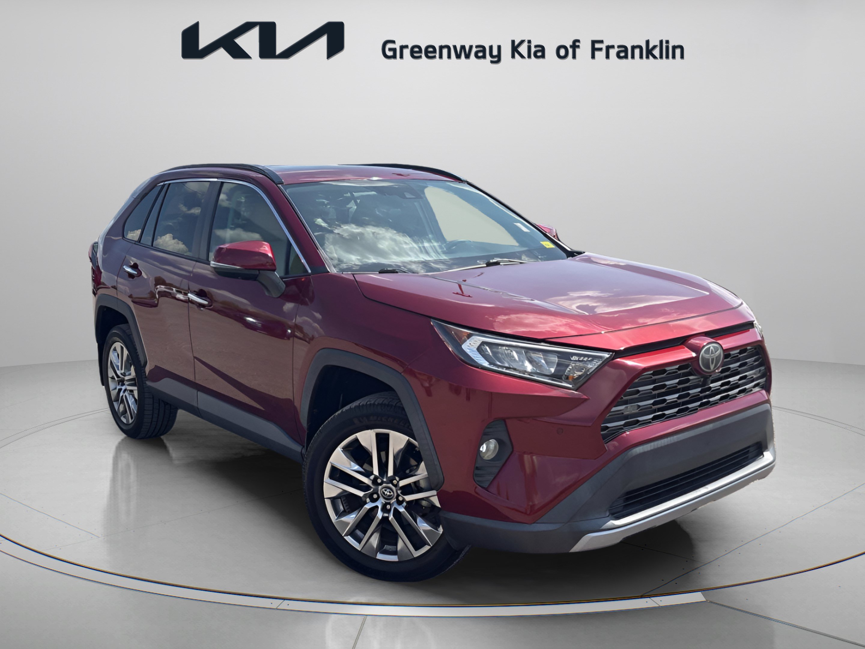 Used 2019 Toyota RAV4 Limited w/ Advanced Technology Package AWD/4WD image 1