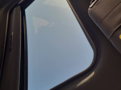 Used 2023 Subaru Impreza 2.0i Sport image 13