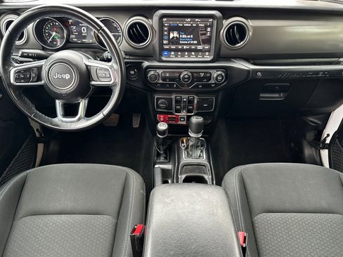 Used 2021 Jeep Wrangler Unlimited Rubicon 4xe image 13