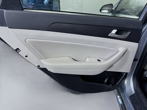 Used 2017 Hyundai Sonata Sport image 25