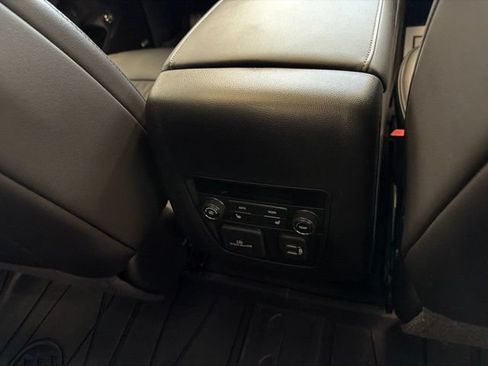 Used 2024 Buick Enclave Avenir w/ Avenir Technology Package AWD/4WD image 45