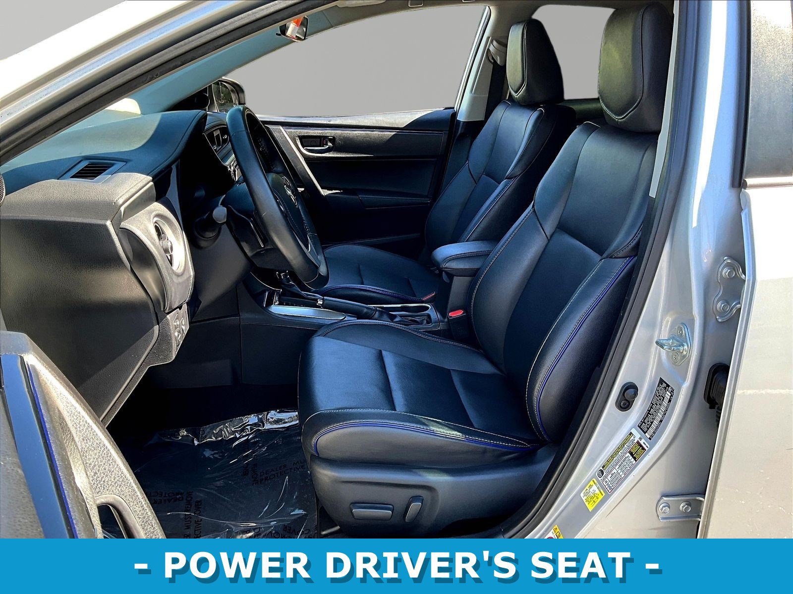 Used 2017 Toyota Corolla XSE w/ Carpet Mat Package (TMS) FWD image 21