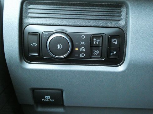 New 2025 Ford F350 XLT image 12