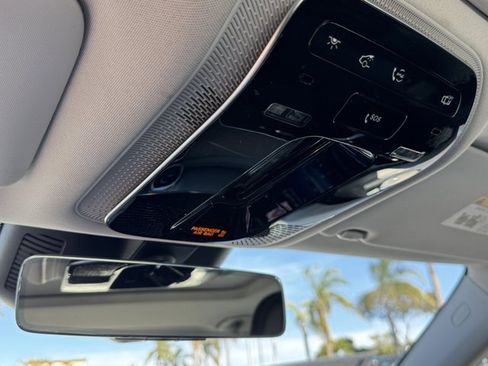 Used 2022 Mercedes-Benz C 300 Sedan image 23