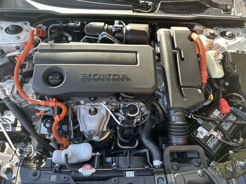 New 2025 Honda Civic Sport image 18