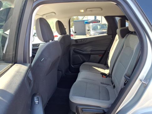 Used 2022 Ford Escape SE AWD/4WD image 15