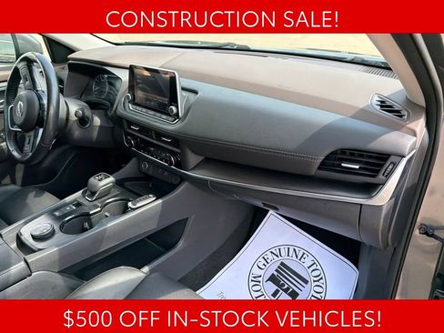 Used 2023 Nissan Rogue SV w/ SV Premium B Package AWD/4WD image 21
