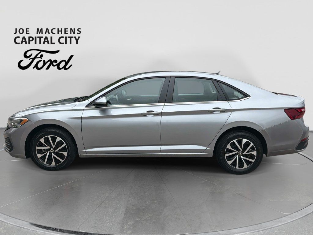 Used 2024 Volkswagen Jetta S FWD image 8