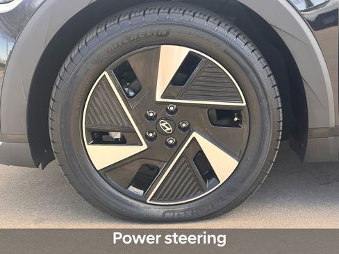 Used 2025 Hyundai Ioniq 5 SEL image 6