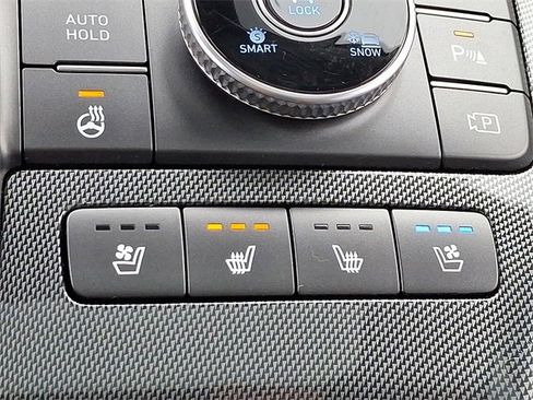 Certified 2022 Hyundai Santa Fe Limited w/ Cargo Package image 25