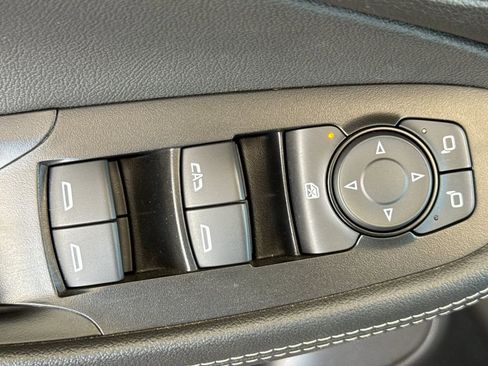 Used 2025 Buick Encore GX Preferred FWD image 11